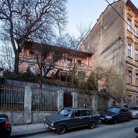 Квартира В Центрі Lviv Bagian luar foto